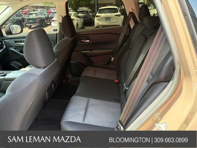 Used 2025 Beige/tan Nissan SV image 15