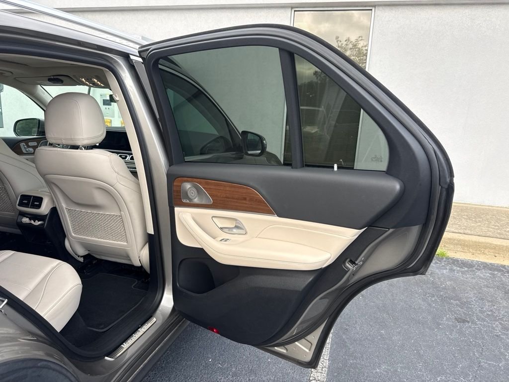 Used 2021 Silver Mercedes-Benz GLE 350 image 28