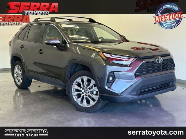 2025 Toyota RAV4 XLE Premium