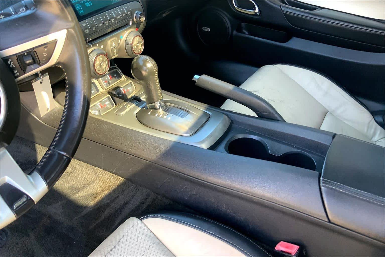 Used 2011 Summit White Chevrolet 2SS image 16