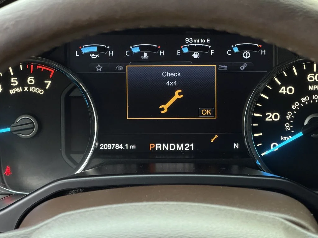 Used 2016  Ford King Ranch image 18