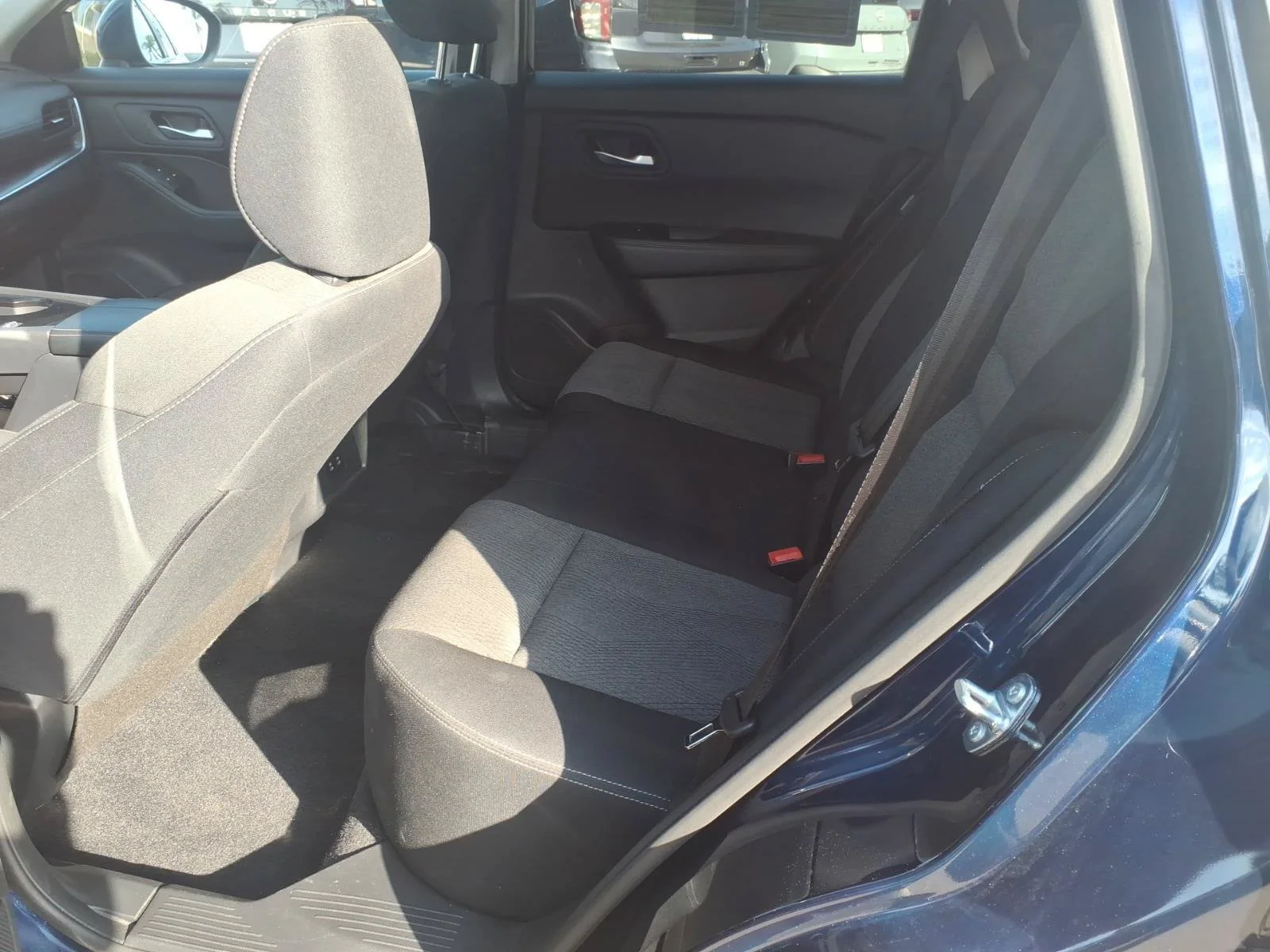 Certified Used 2025 Deep Ocean Blue Pearl Nissan SV image 10