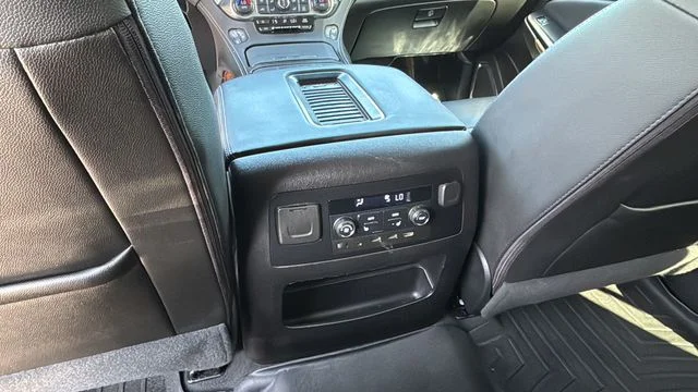 Used 2020 Gray Chevrolet Premier image 21