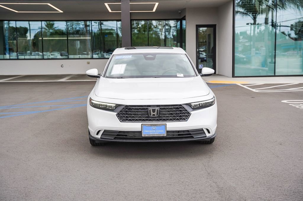 Certified Used 2024 Platinum White Pearl Honda 1.5T EX image 32