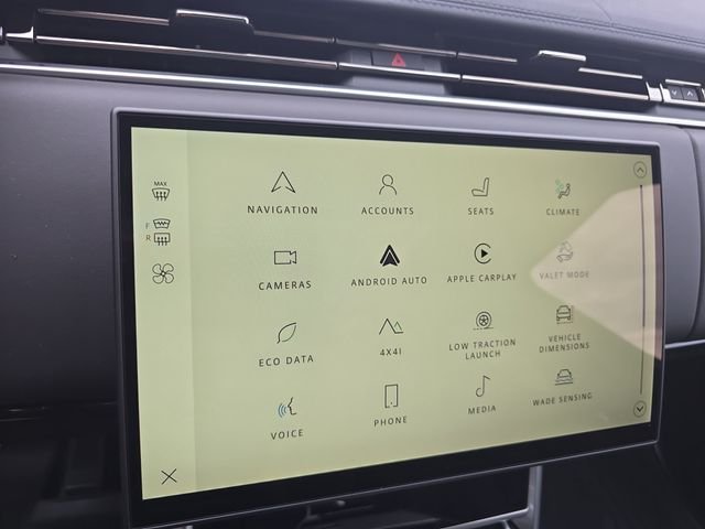 New 2026 Carpathian Grey Land Rover SE image 16