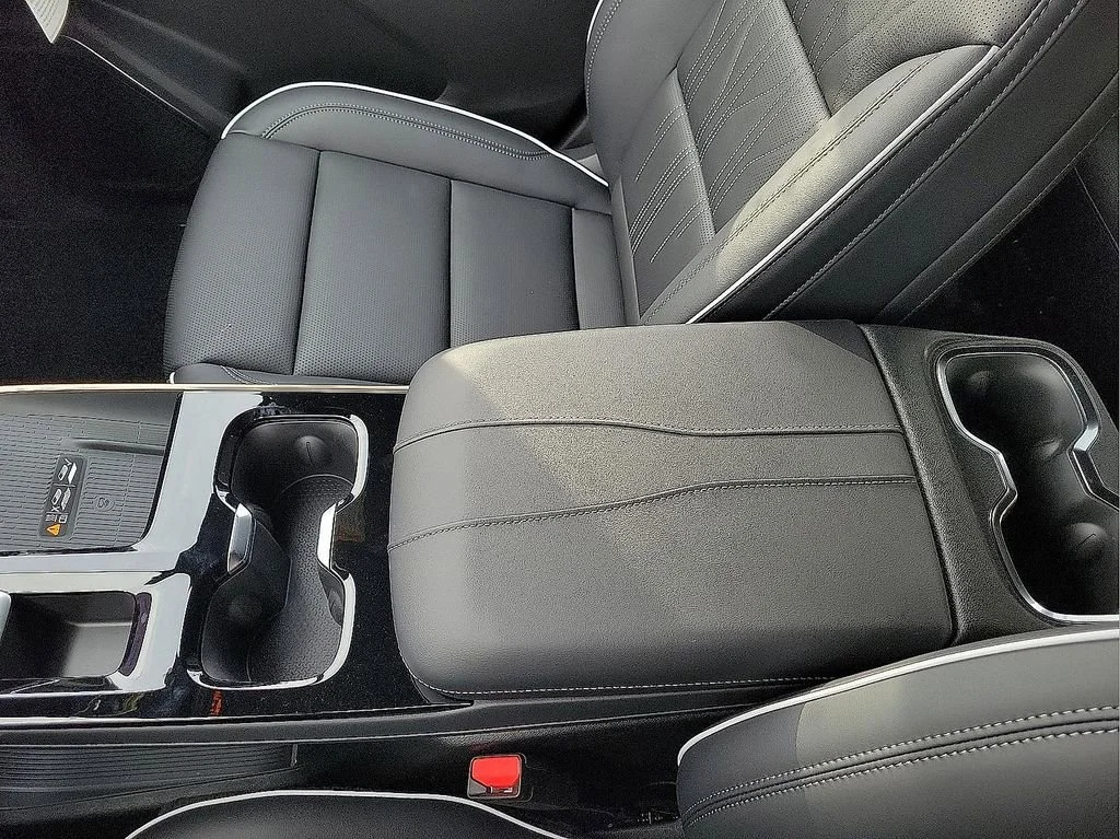 2026 Buick Enclave Avenir - Photo 20