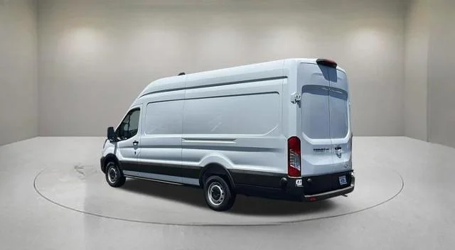 New 2026 Oxford White Ford Cargo Van image 25