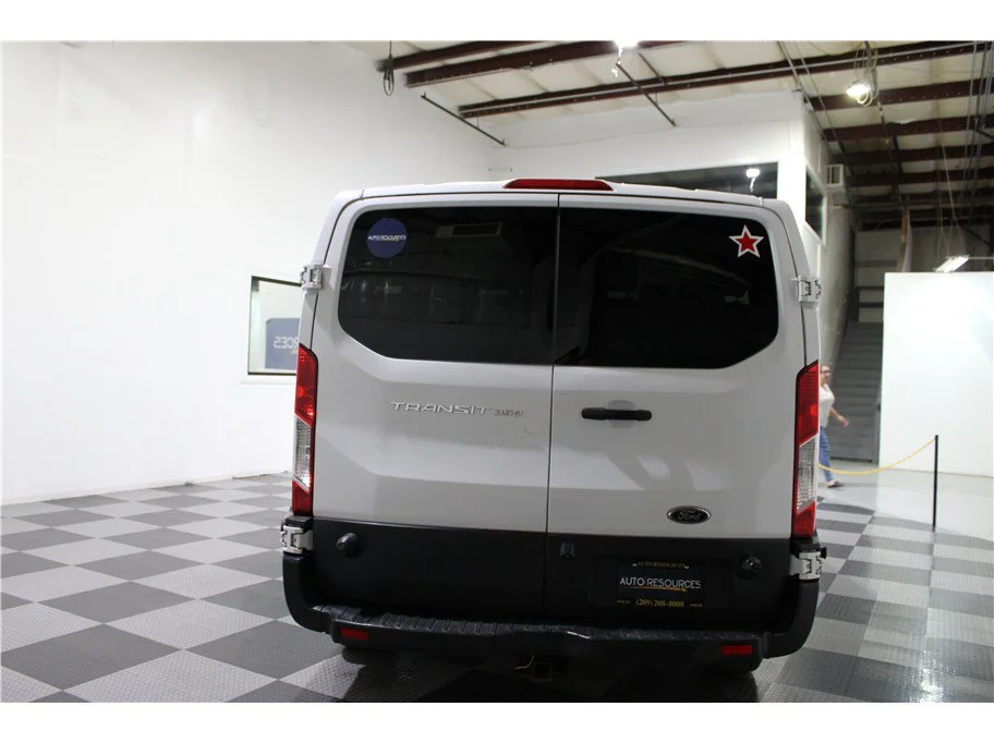 Used 2016 White Ford XL w/Low Roof w/60/40 Side Door Van 3D image 5