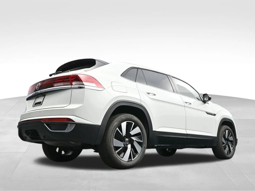 2025 Volkswagen Atlas Cross Sport SE w/Tech - Photo 45