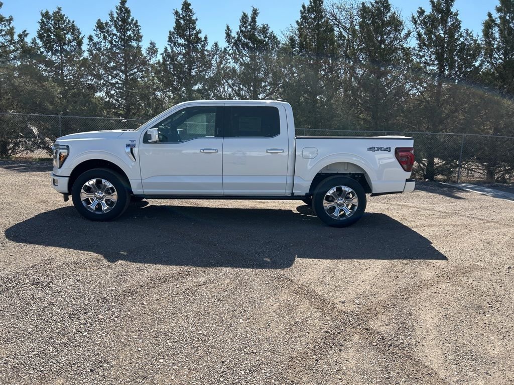 New 2026 Star White Metallic Tri-Coat Ford Platinum image 3