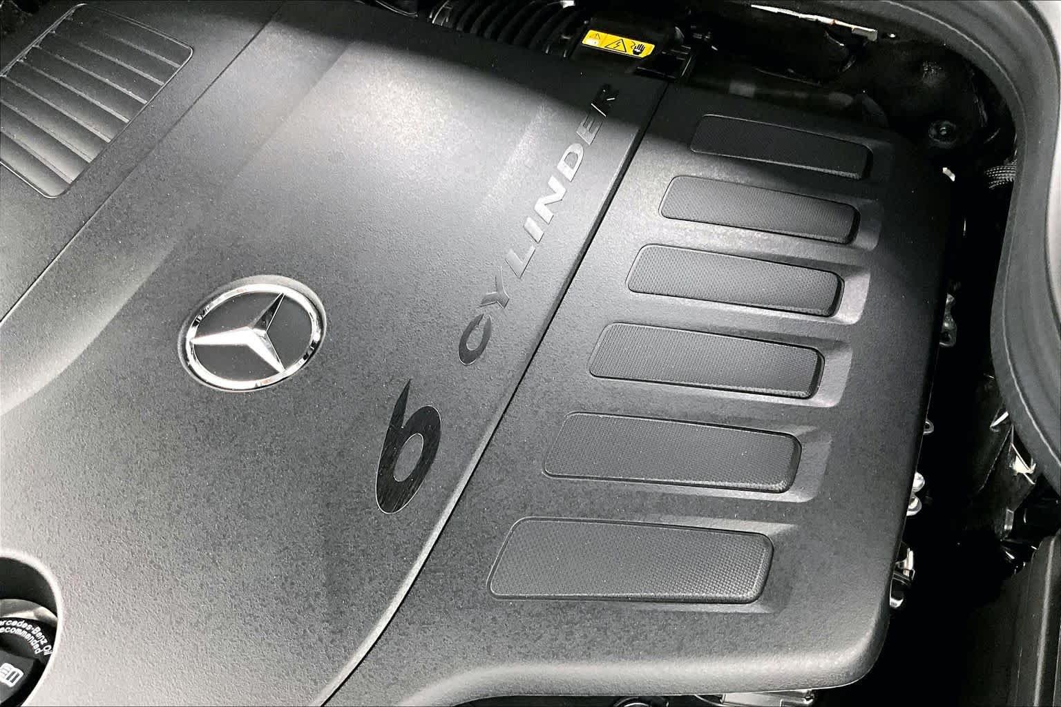 New 2026 Obsidian Black Metallic Mercedes-Benz GLE 450 image 17