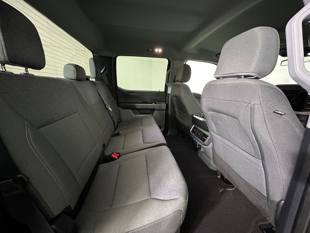 Used 2025 Black Ford XLT image 17