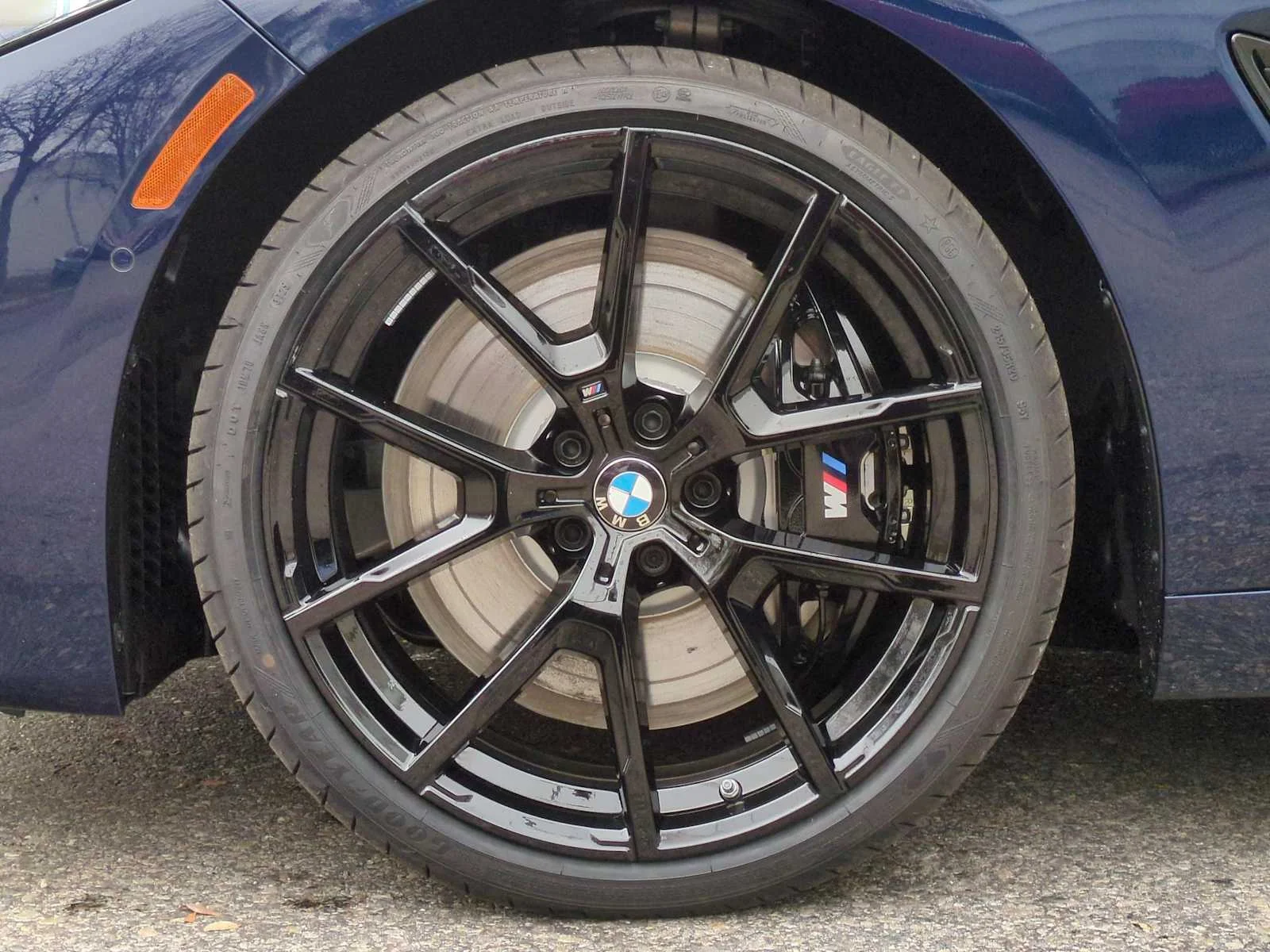 2026 BMW 8 Series 840i - Photo 14