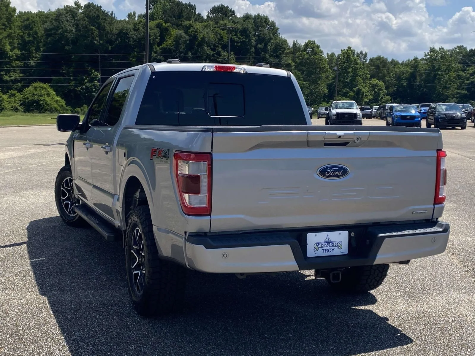 Used 2022 Silver Ford Lariat image 5