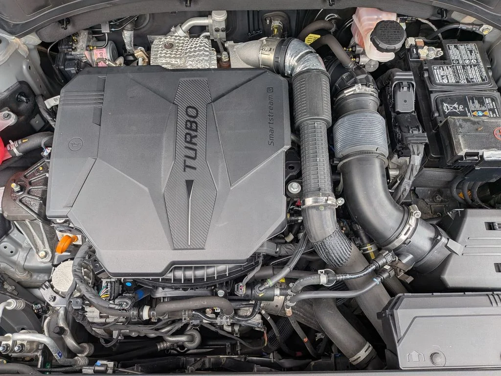 Used 2022 Gray Hyundai Limited image 37