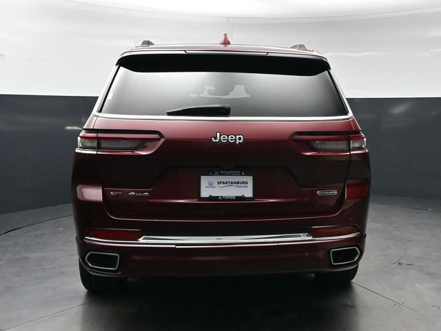 Used 2022 Velvet Jeep Overland image 6