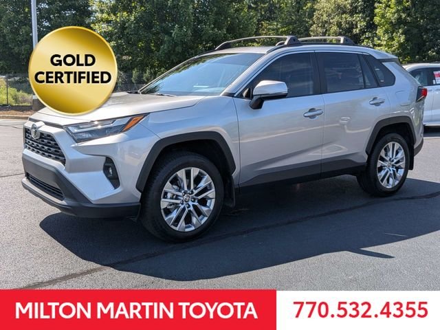 Certified Used 2024 Silver Toyota XLE Premium image 5