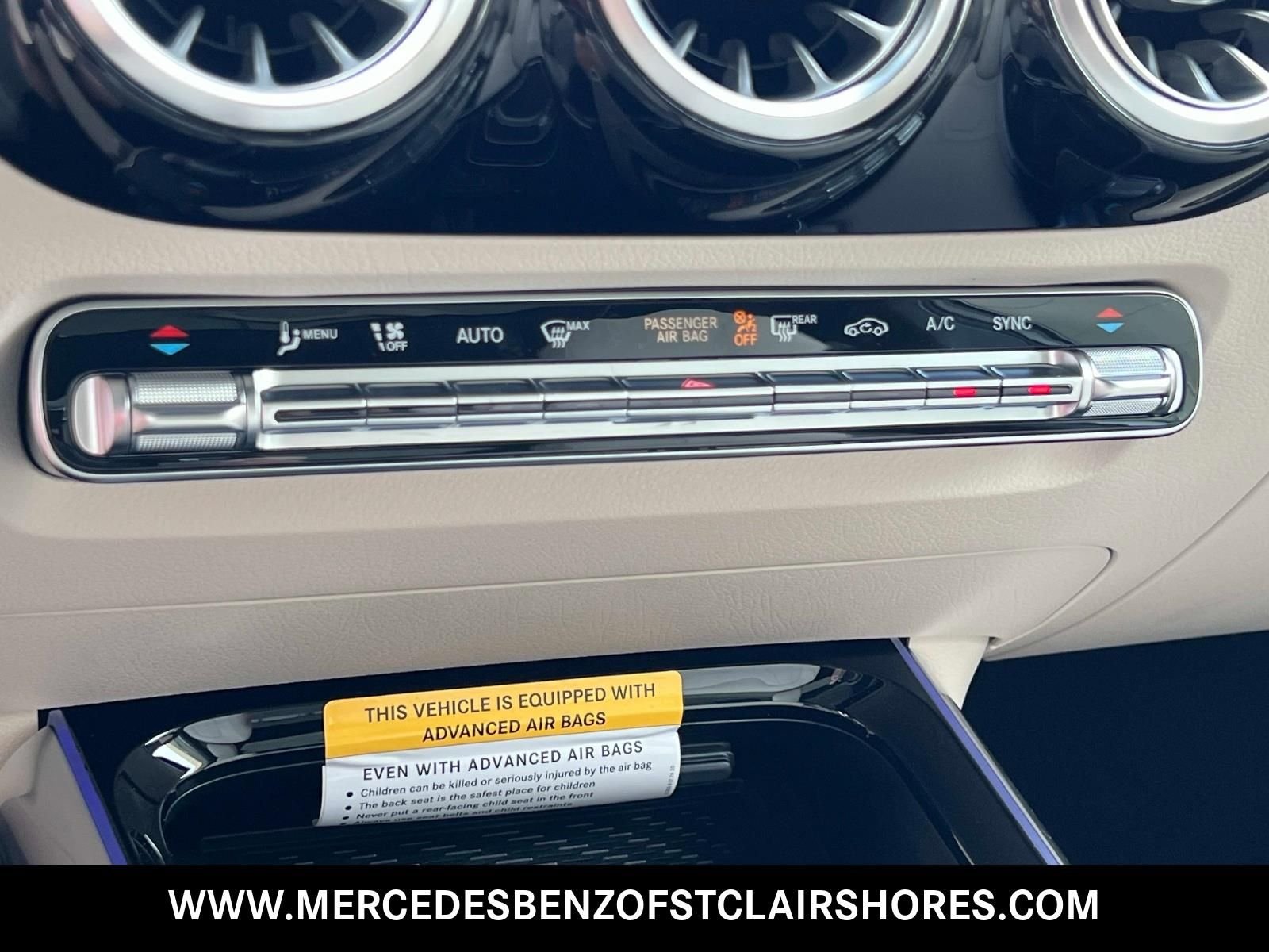 New 2026 Cirrus Silver Metallic Mercedes-Benz GLA 250 image 24
