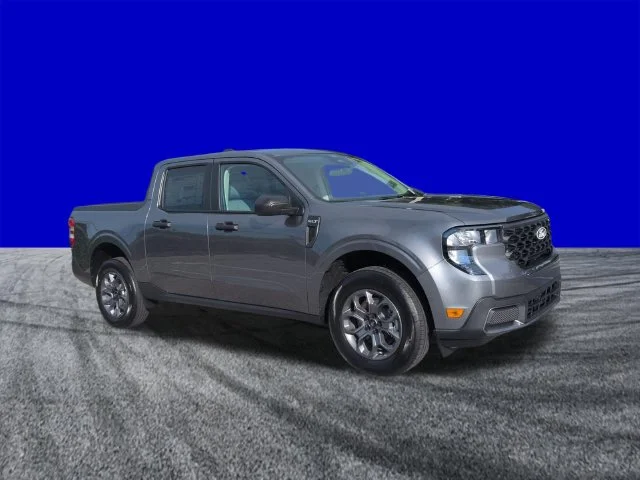 New 2026 Carbonized Gray Metallic Ford XLT image 2