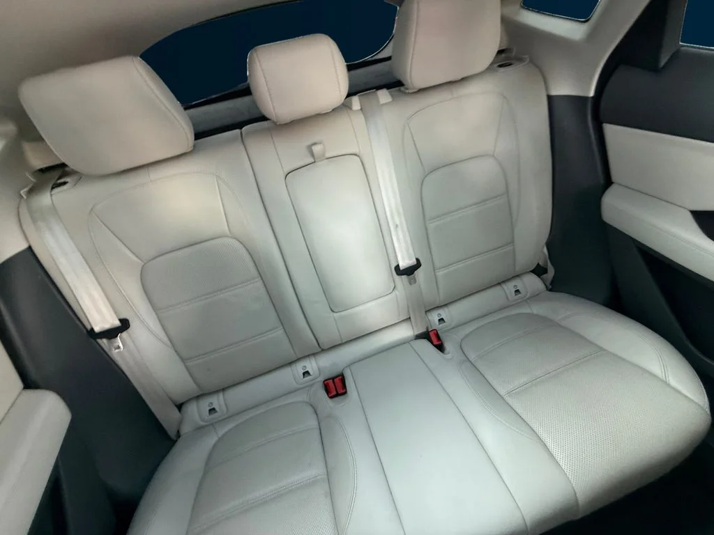 Used 2019 White Jaguar S image 11