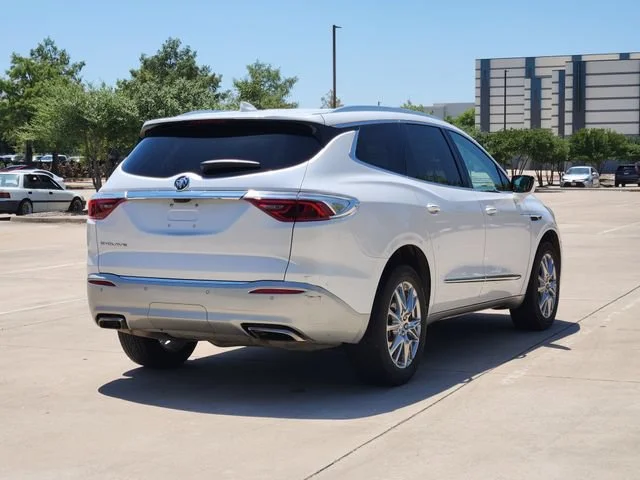 Used 2023 White Frost Tricoat Buick Premium image 7