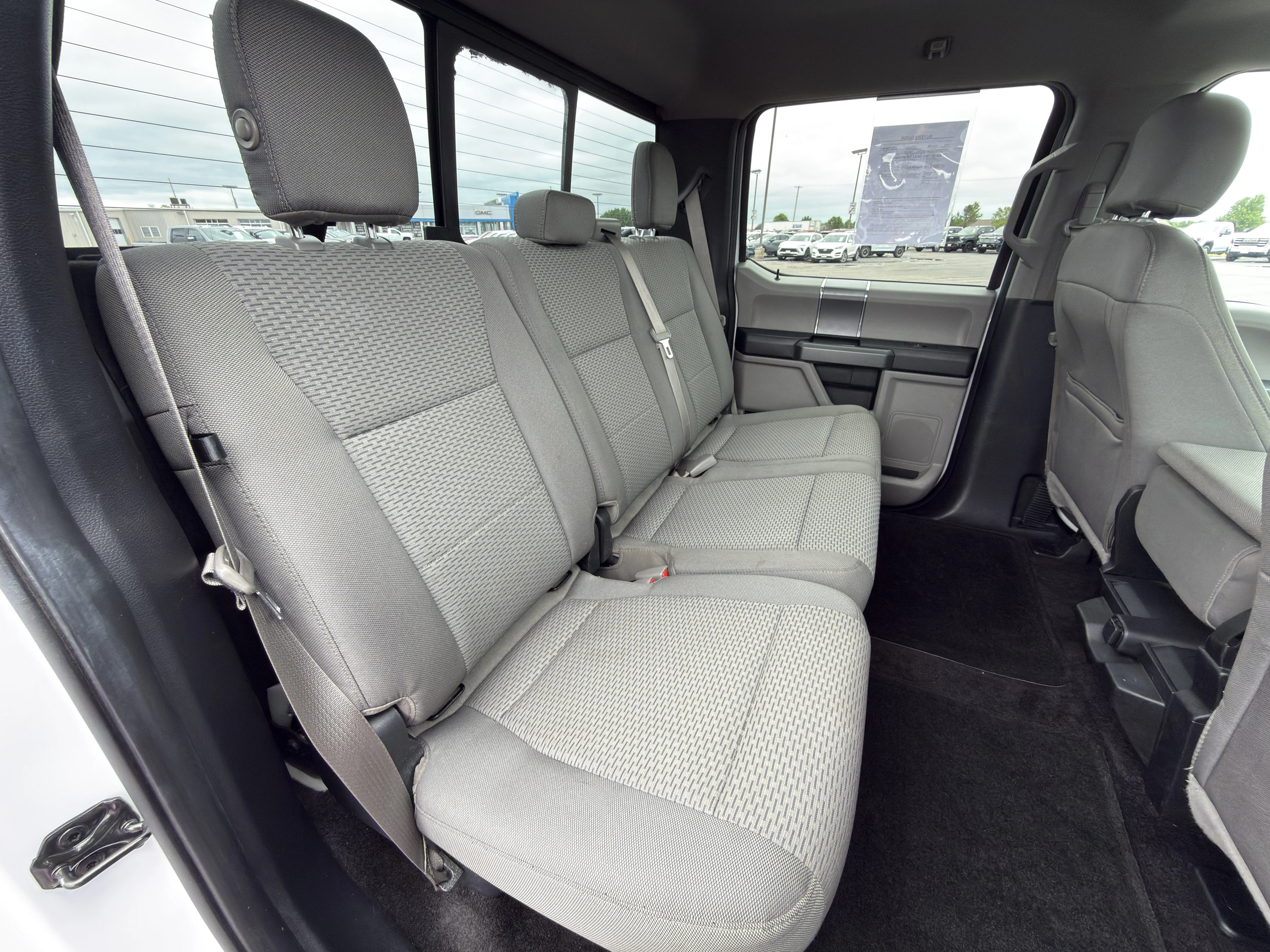 Used 2016  Ford XLT image 16