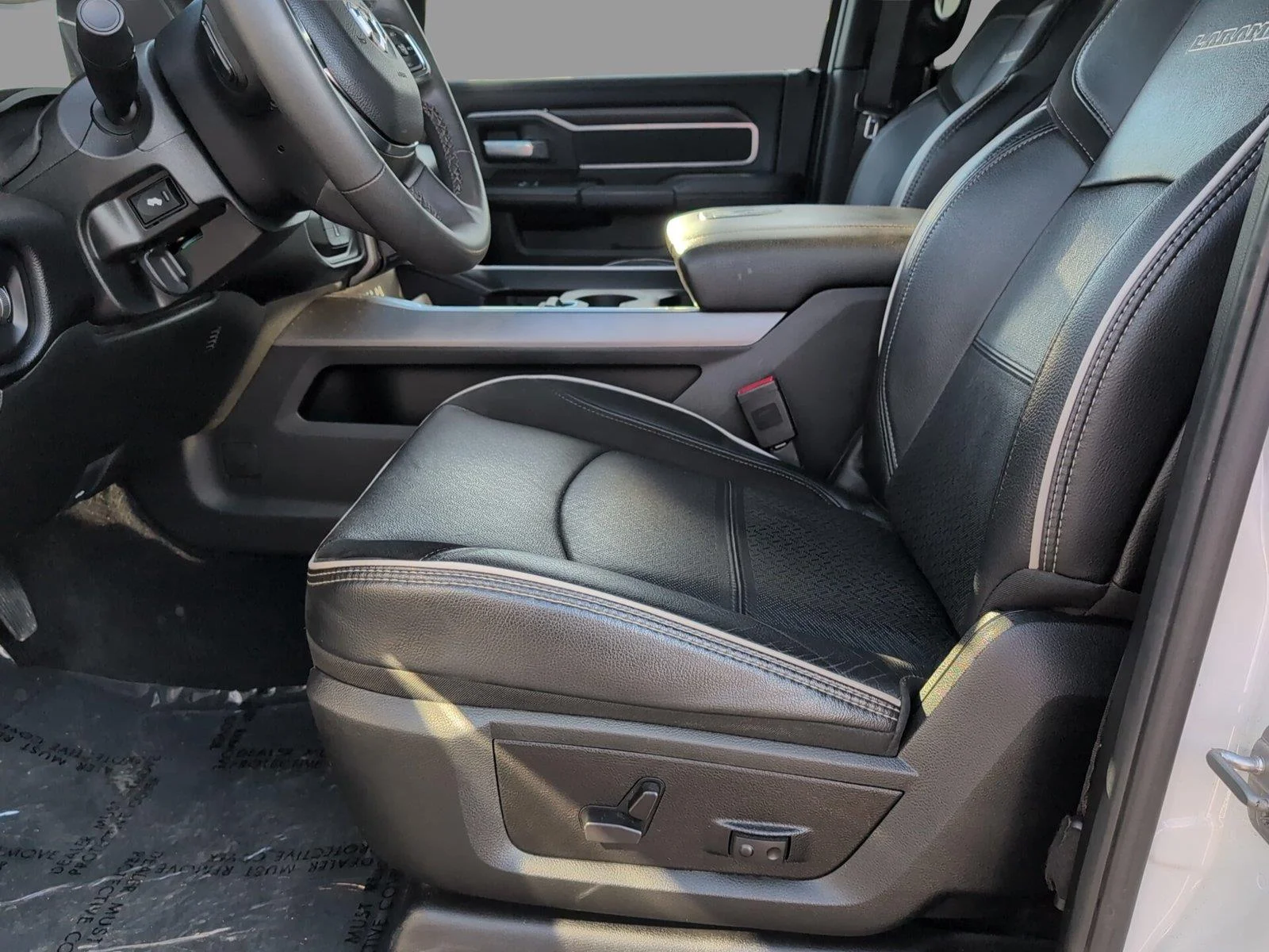 Used 2025 Bright White Clearcoat Ram Laramie image 3