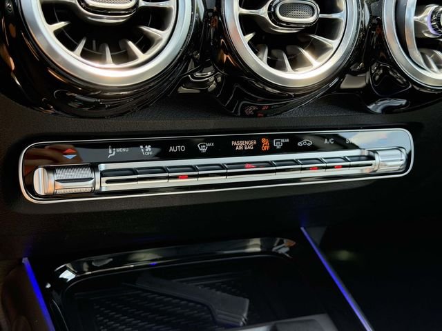 New 2026 Mountain Grey Metallic Mercedes-Benz GLB 250 image 27