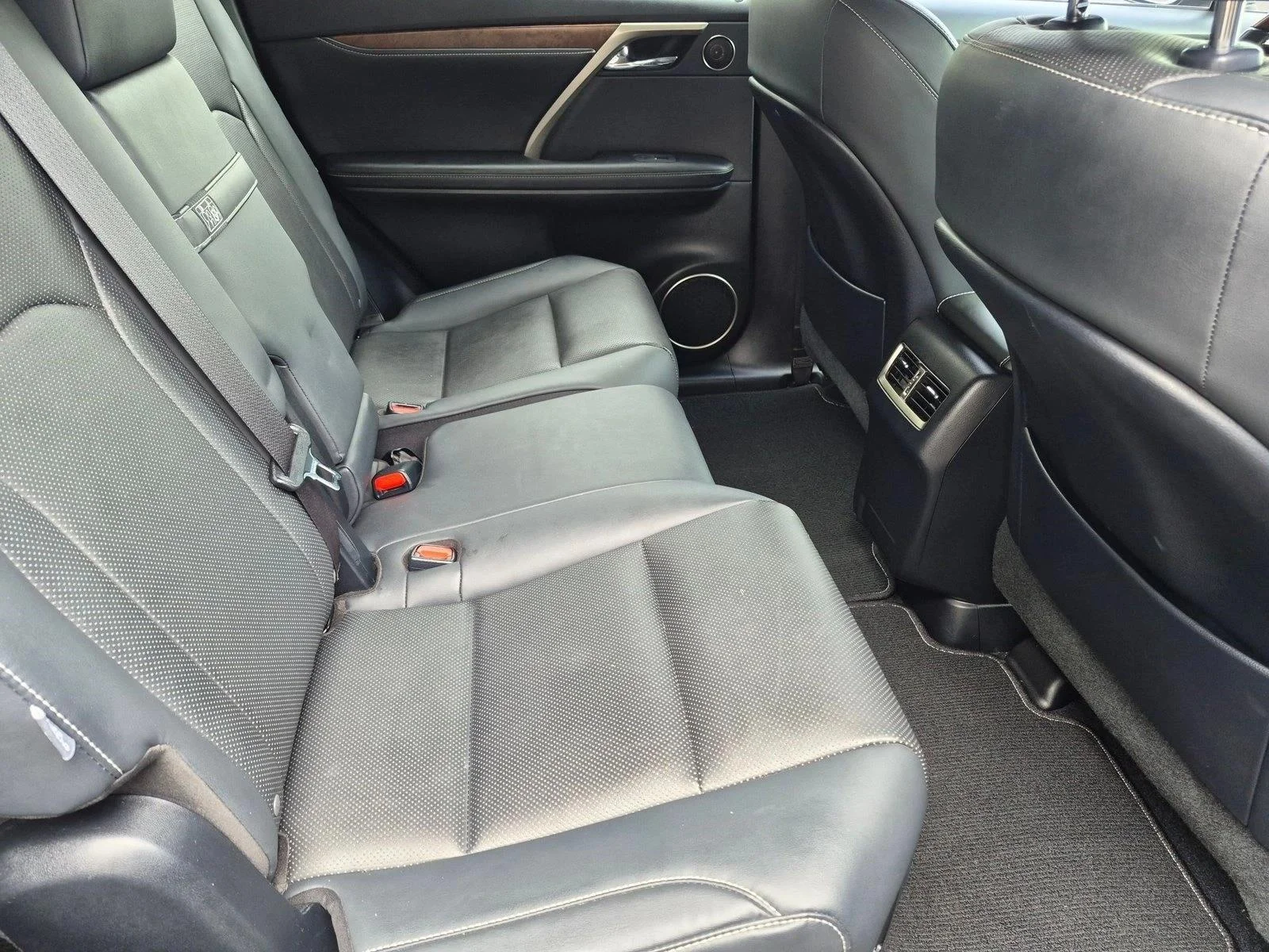Used 2021 Caviar Lexus RX 350L image 18