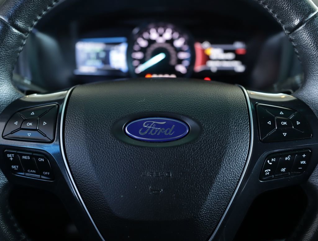 2016 Ford Explorer Limited - Photo 12
