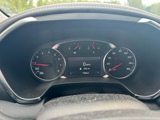 Used 2024 Gray Chevrolet LT image 10