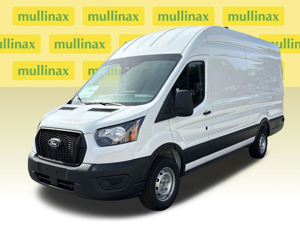 New 2026 White Ford Base image 15