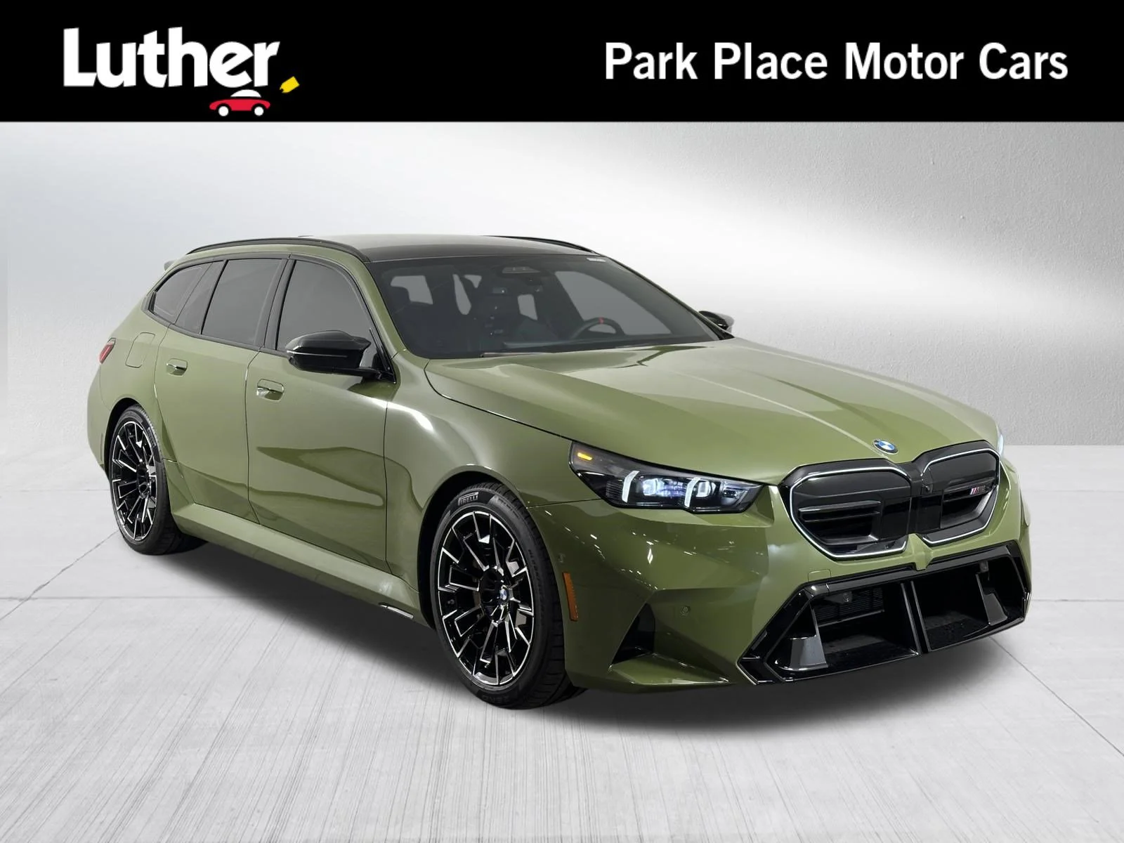 2026 BMW M5 M5 Touring's photo