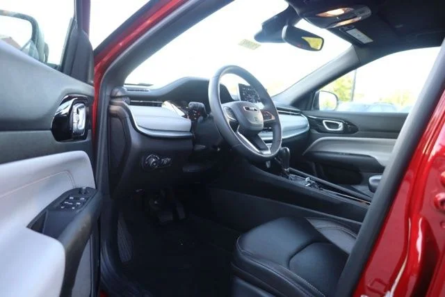 Used 2025 Red Jeep Limited image 15