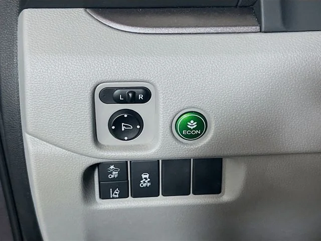 Used 2019  Honda EX-L image 12