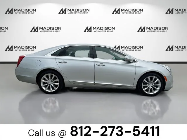 Used 2016 Silver Cadillac Luxury image 4