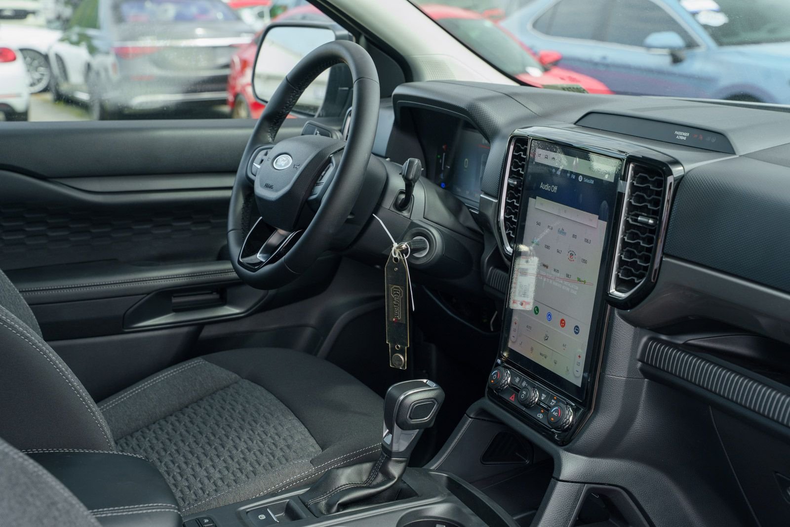 New 2026 Avalanche Ford XLT image 7