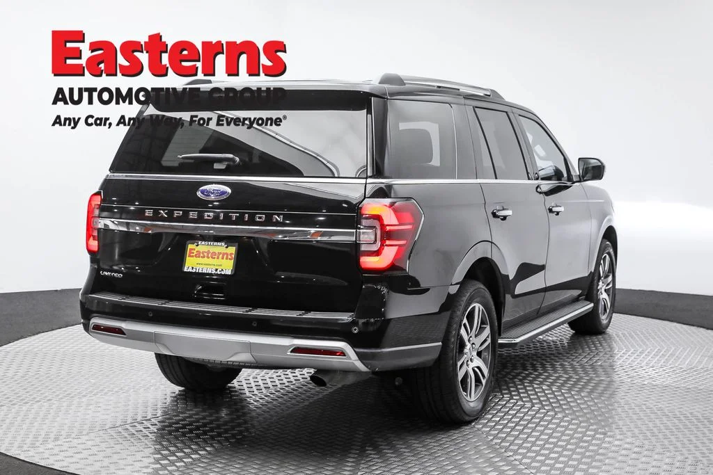 Used 2023 Black Ford Limited image 5