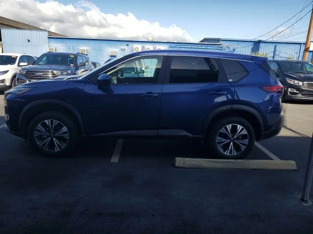 Used 2023 Blue Nissan SV image 2