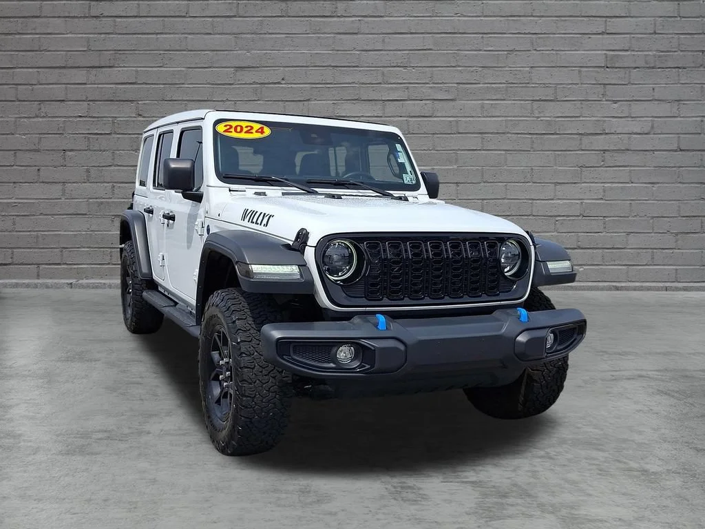 Used 2024 Bright White Clearcoat Jeep Willys image 2