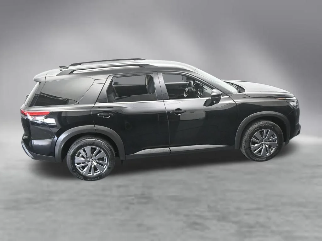 2025 Nissan Pathfinder SV - Photo 56