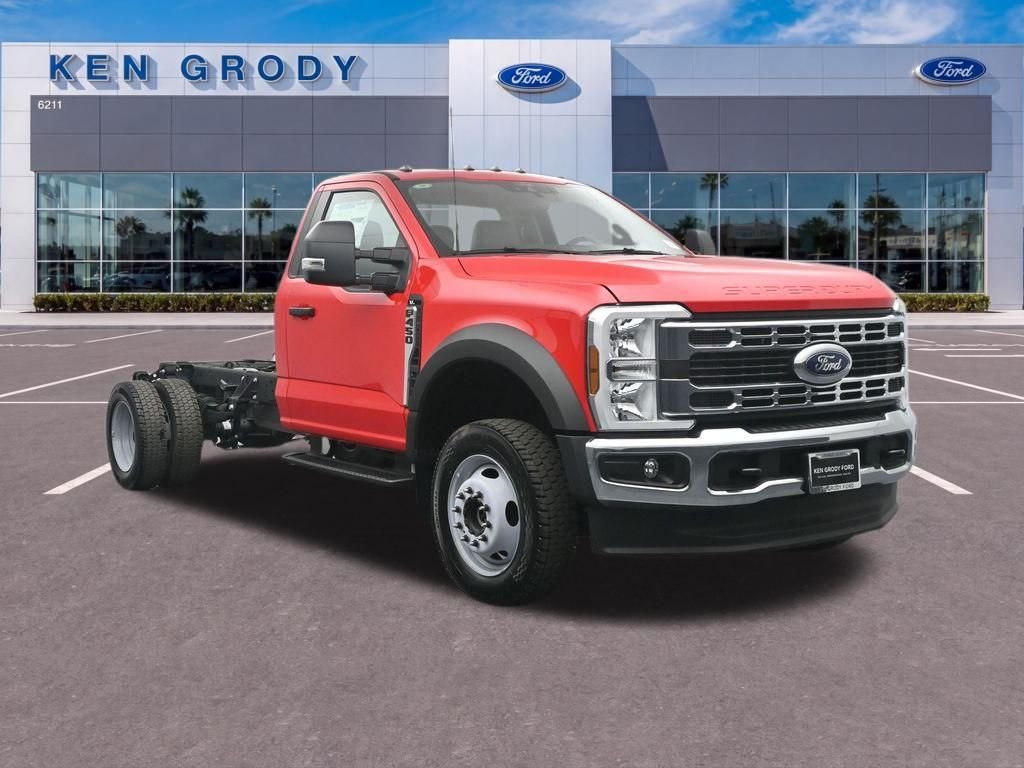 2025 Ford F-450 XL 4x4 Regular Cab 169-In DRW's photo
