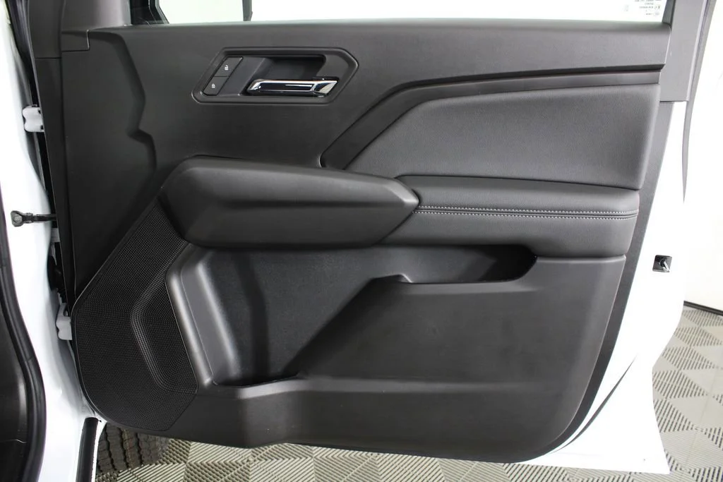 New 2026 Summit White GMC Elevation image 8