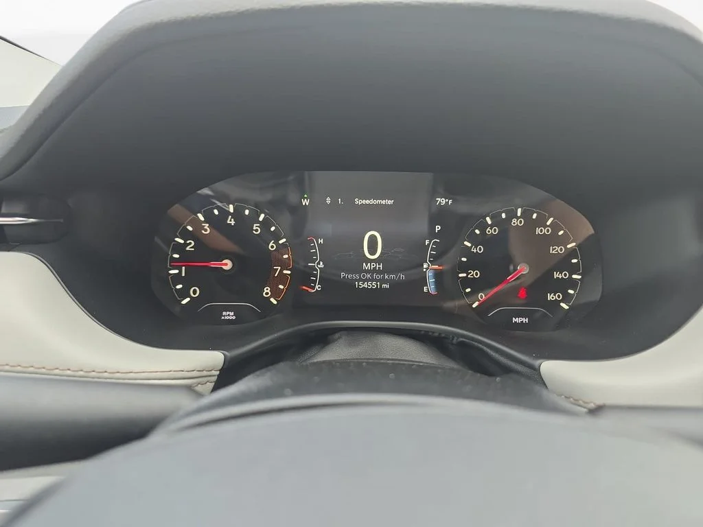 Used 2022 Black Jeep Limited image 18