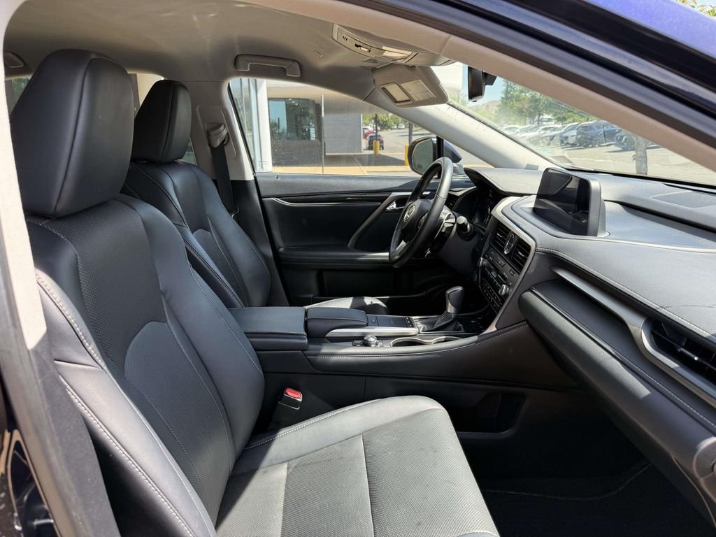 Used 2021  Lexus 350 image 14