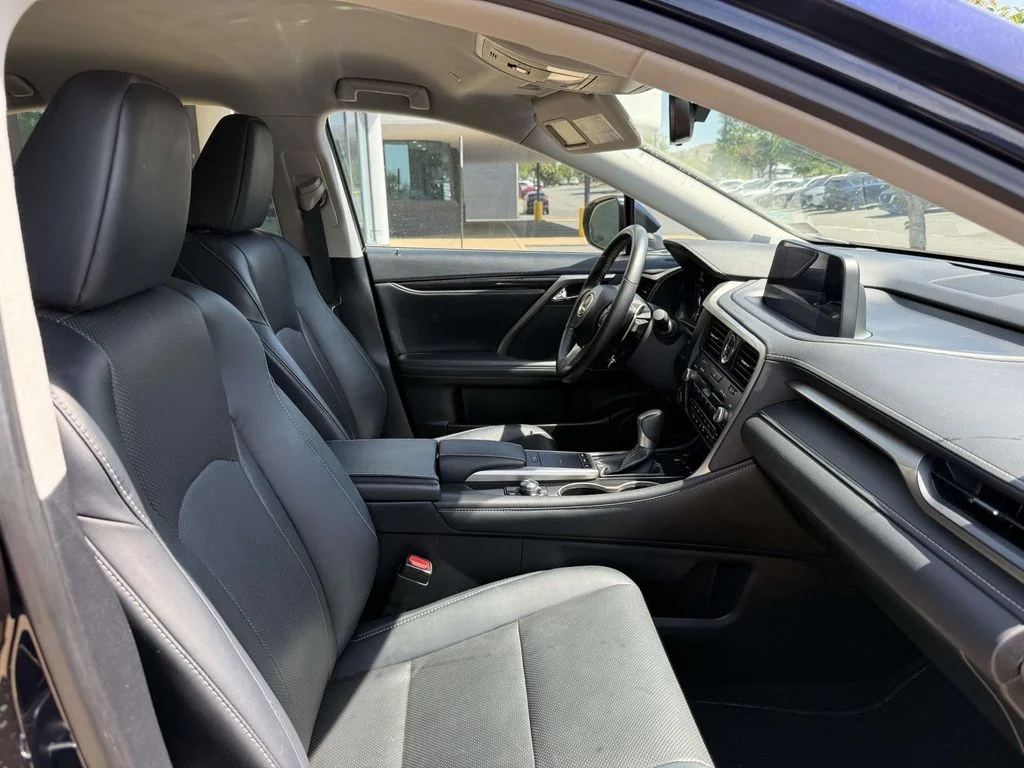 Used 2021  Lexus 350 image 14