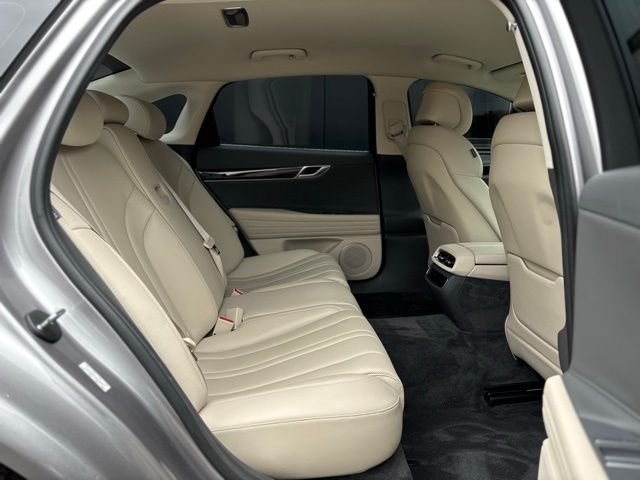 Used 2021 Silver Genesis 2.5T image 43
