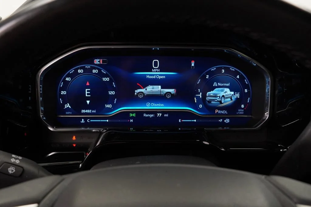 Used 2024 Summit White Chevrolet LT (2FL) image 16