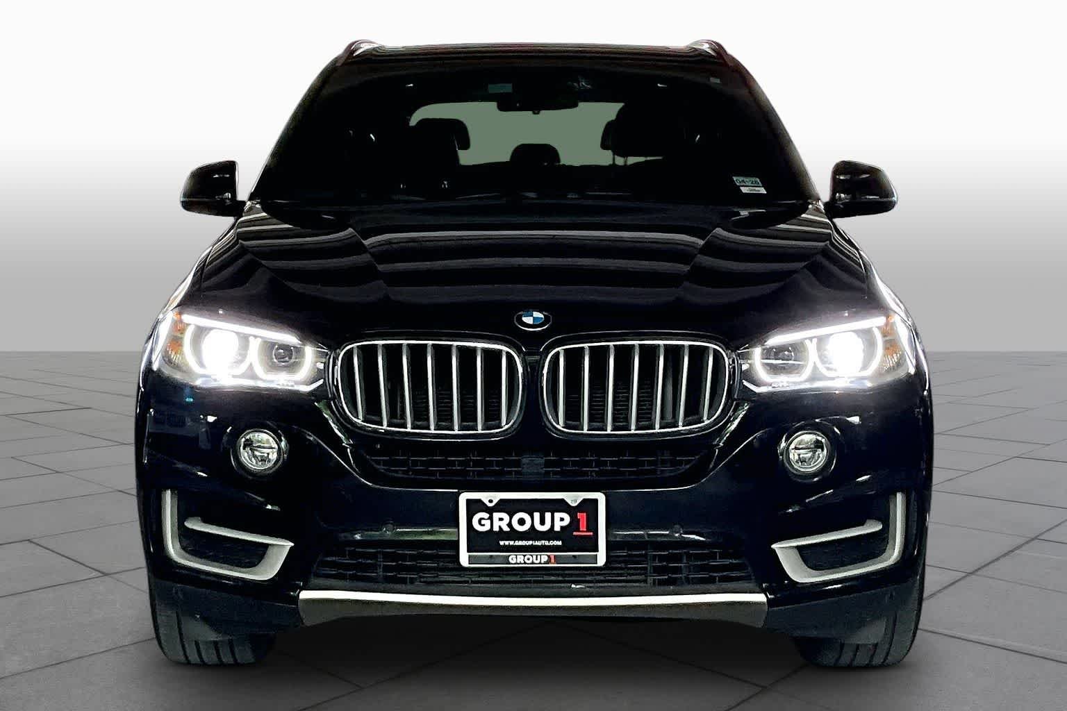 Used 2018 Jet Black BMW sDrive35i image 3