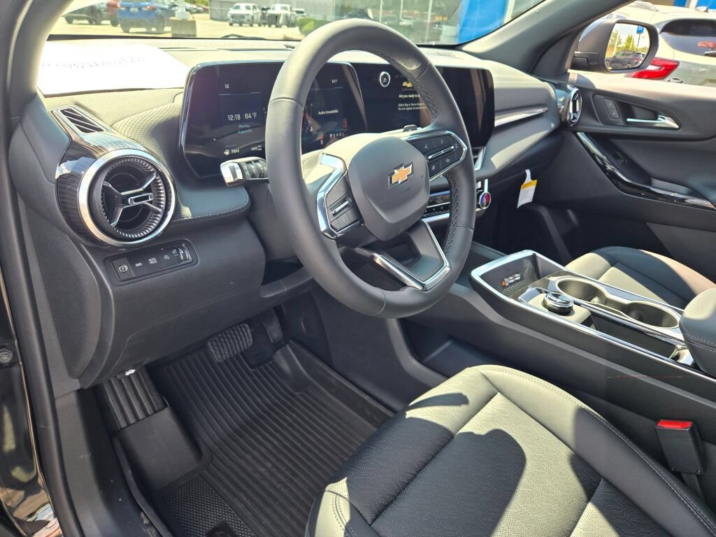 2027 Chevrolet Equinox LT - Photo 17
